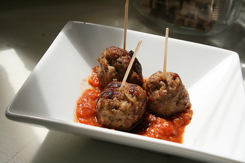 meatball appetizer www.talkoftomatoes.com