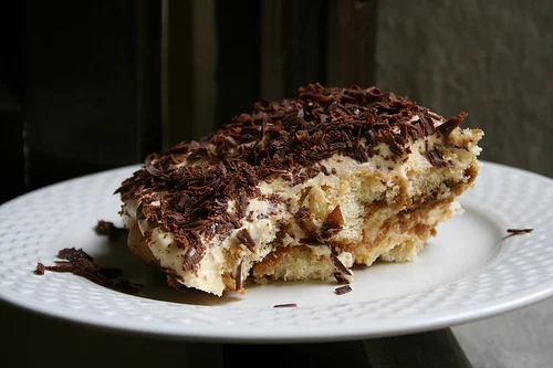 you are just 6 ingredients away from the best-ever Tiramisu.