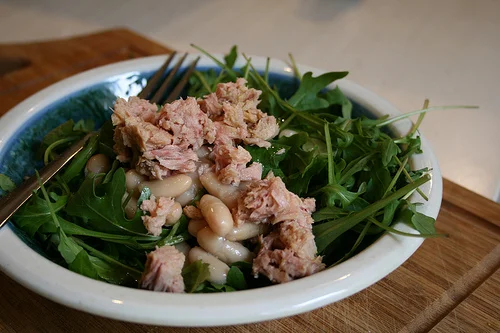 arugula, white bean and tuna salad