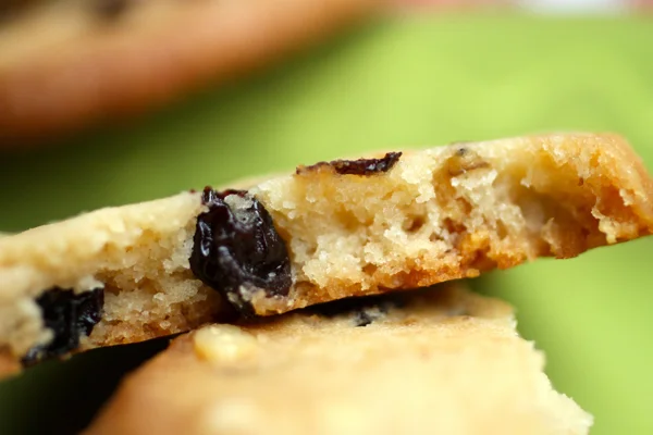 rum raisin shortbread cookies