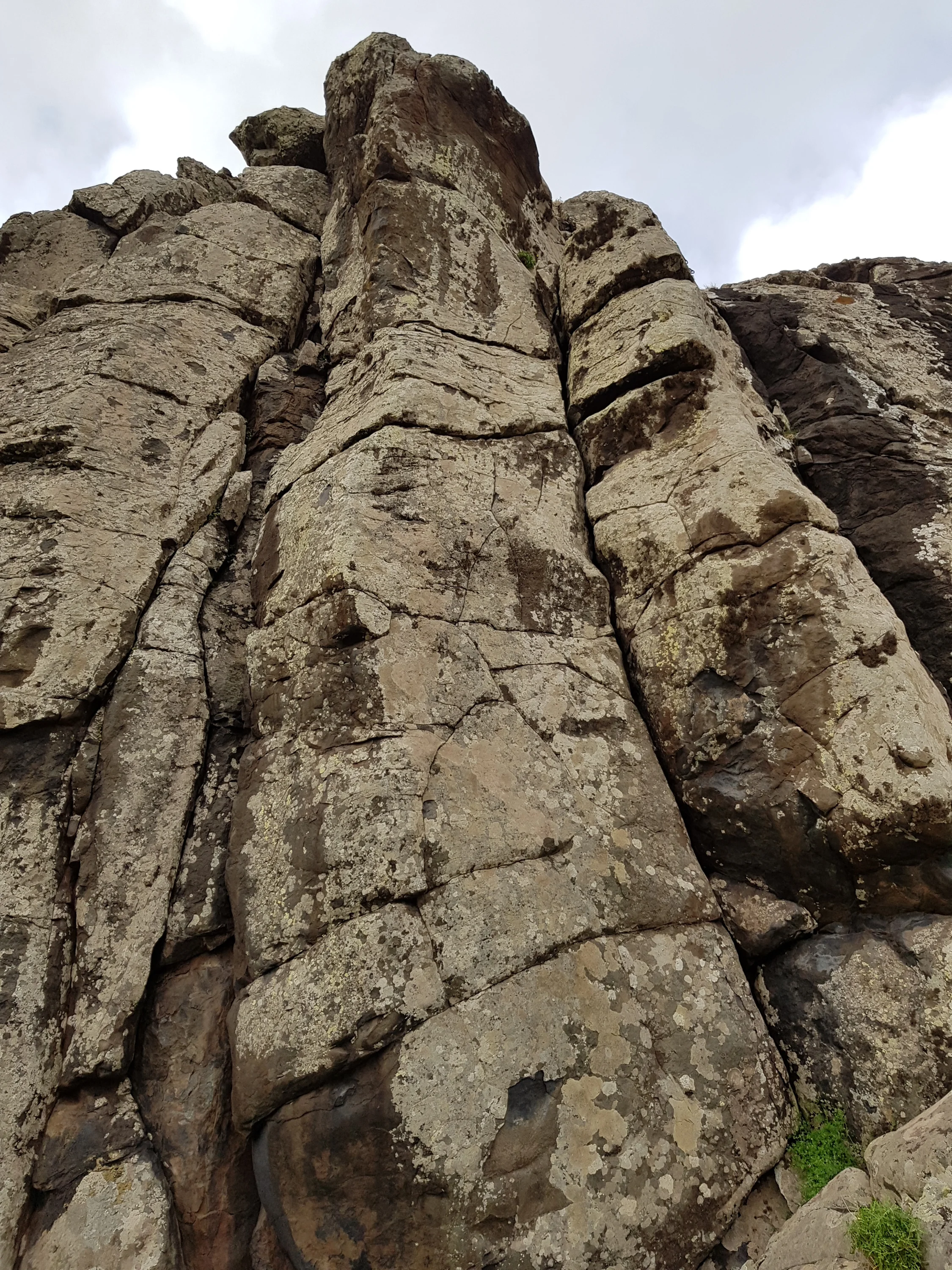 canical_climb_001.jpg