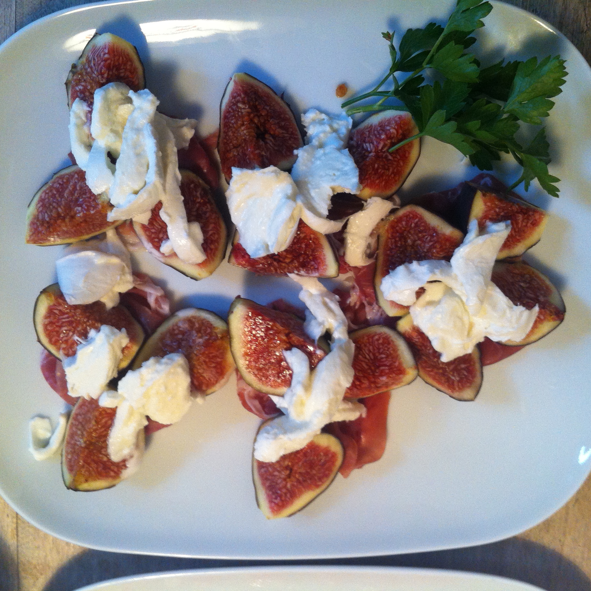 Figs with buratta
