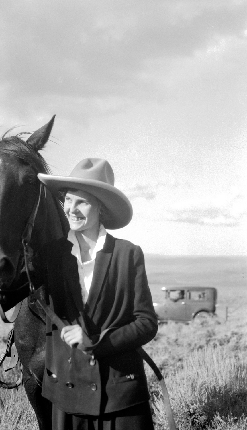 Regna Simms at Skyline Rodeo, 1928