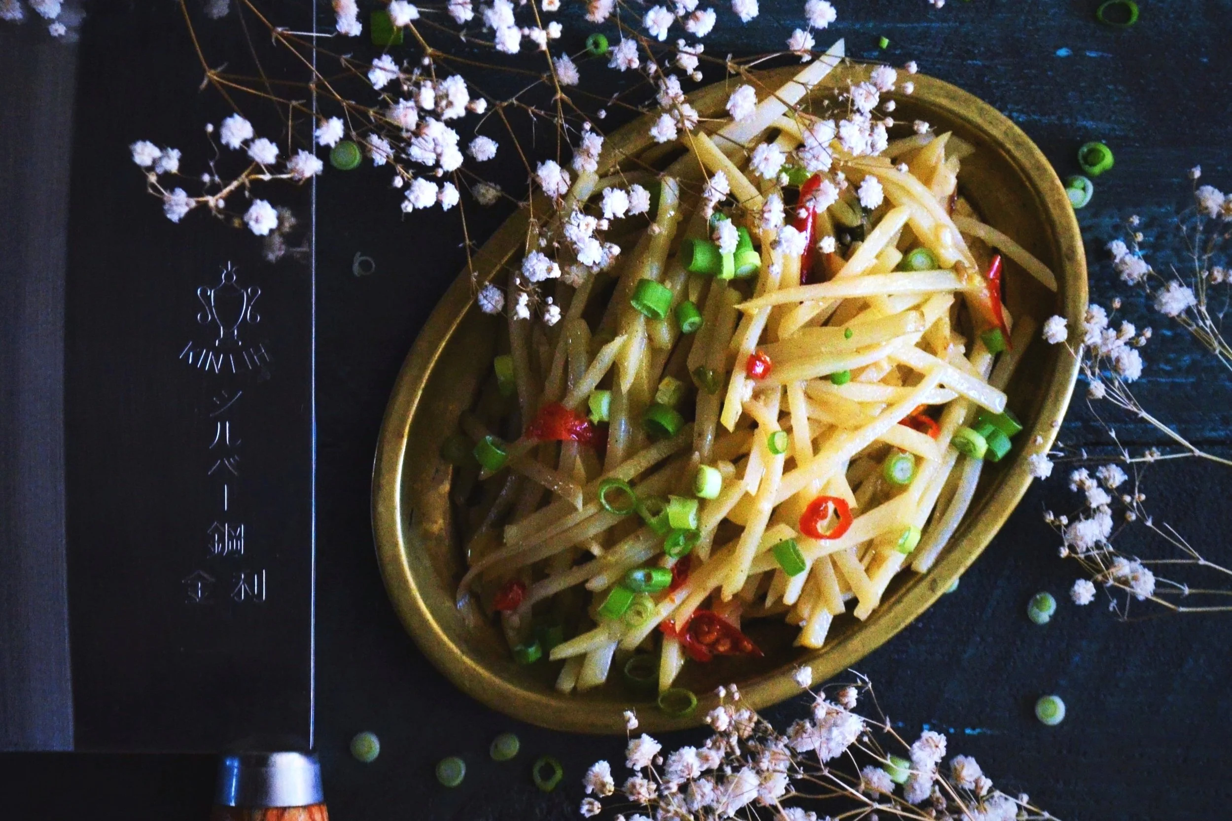 Spicy Sichuan Potatoes (士豆絲)
