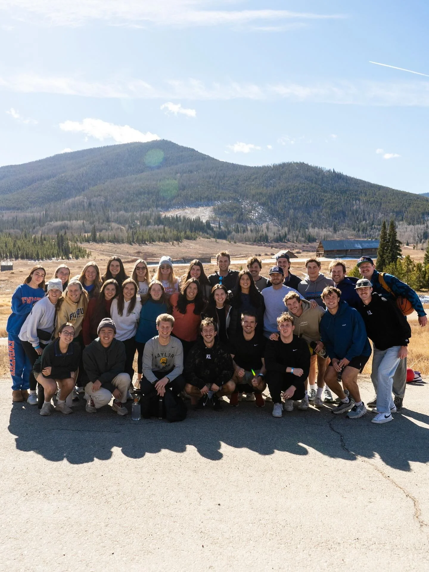 Leader Retreat 2025 was a success!! We are so thankful for this group of leaders who volunteer their time to pour into the next generation of believers!! We LOVE them!!