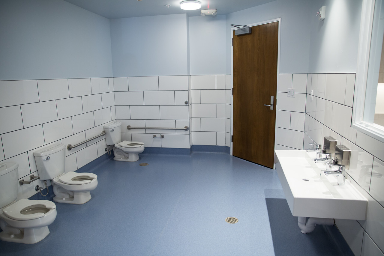 open, modern, white, clean, san francisco school, elementary, architecture, children's space, bathroom, subway tiles, 