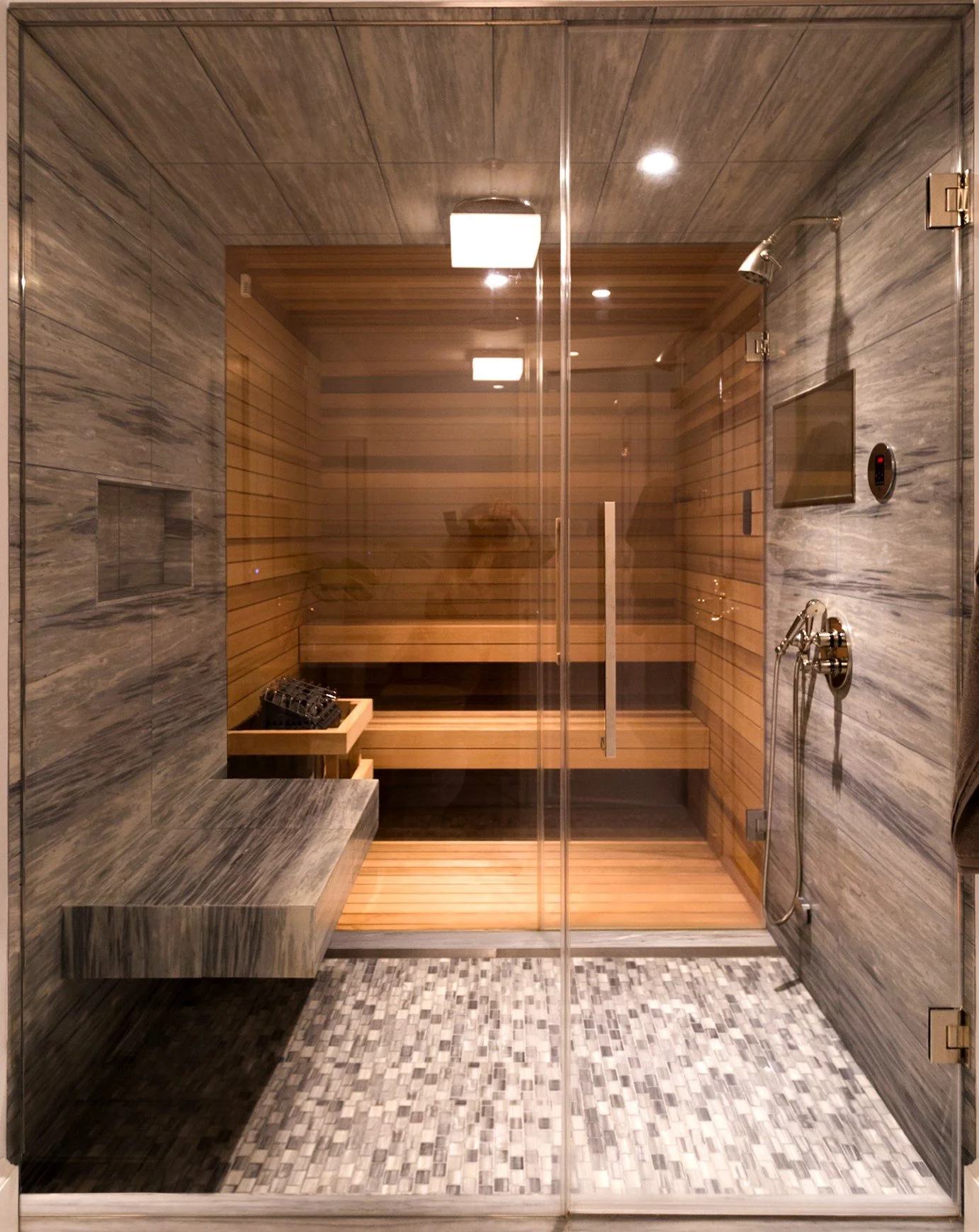 The Commonwealth 01.jpg