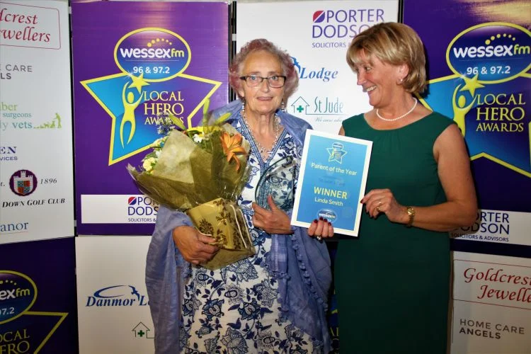 Linda Smith recieving her Local Hero Award.