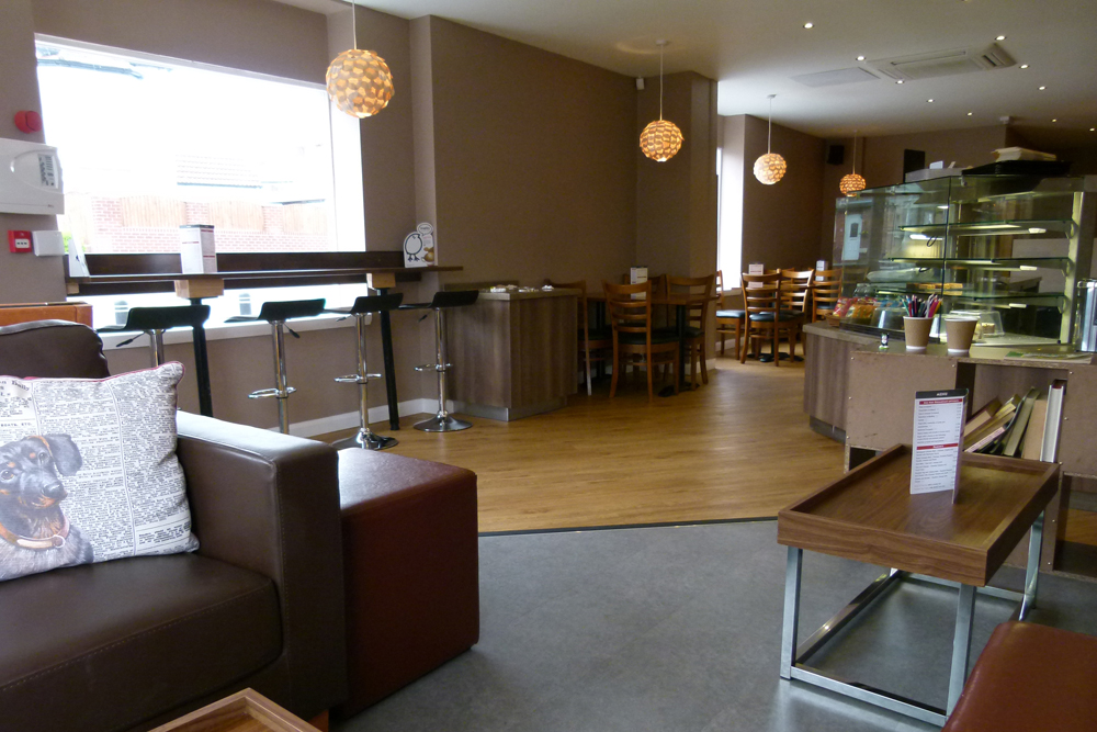 Zipper8Lighting_Retail_The CoffeeCo_02.jpg