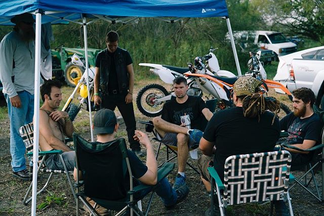 Gather around, its story time. @goldtoothgarage @limeybikes @mkivett @jwbosh @rubee_jay