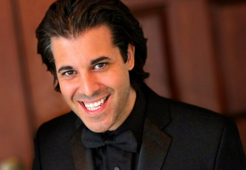 Maestro Kristofer Sanz