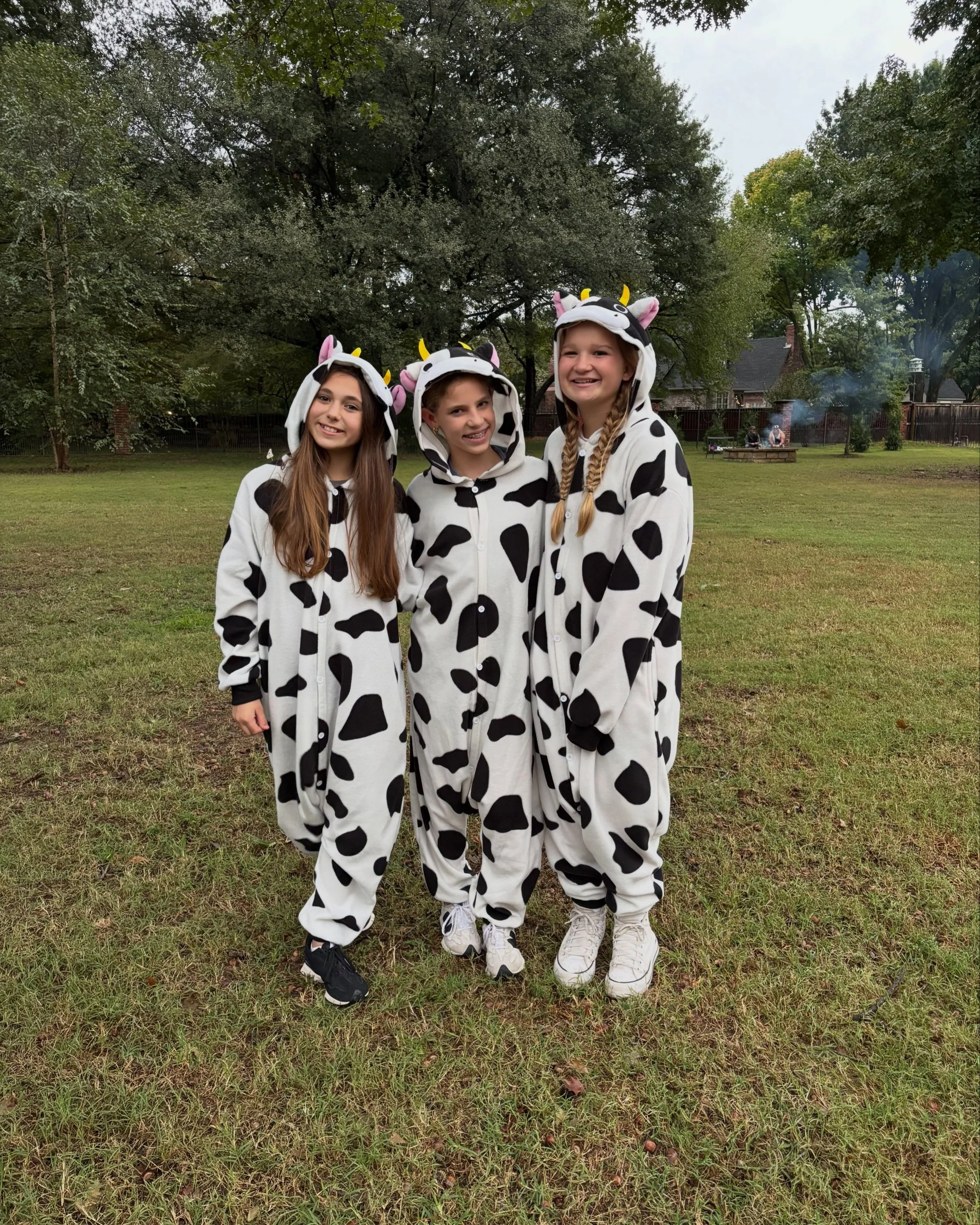 🎃👻 MIDDLE SCHOOL HALLOWEEN BASH 👻🎃

Grab your costumes and your friends because Halloween Bash is coming!! 🕸️ Get ready for a night of games, fun, and all things Halloween! We can&rsquo;t wait to see you there! 🧡