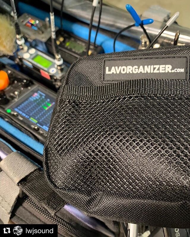 Love the pics and video @lwjsound thank you so much bro!! #Repost @lwjsound with @get_repost
・・・
🙌🏾 Lav&rsquo;d &amp; Loaded 👍🏾...
&bull;
Picked up this small lavaliere organizer from @floridasoundman. Contains 5 🖐🏾 separate compartments for ho