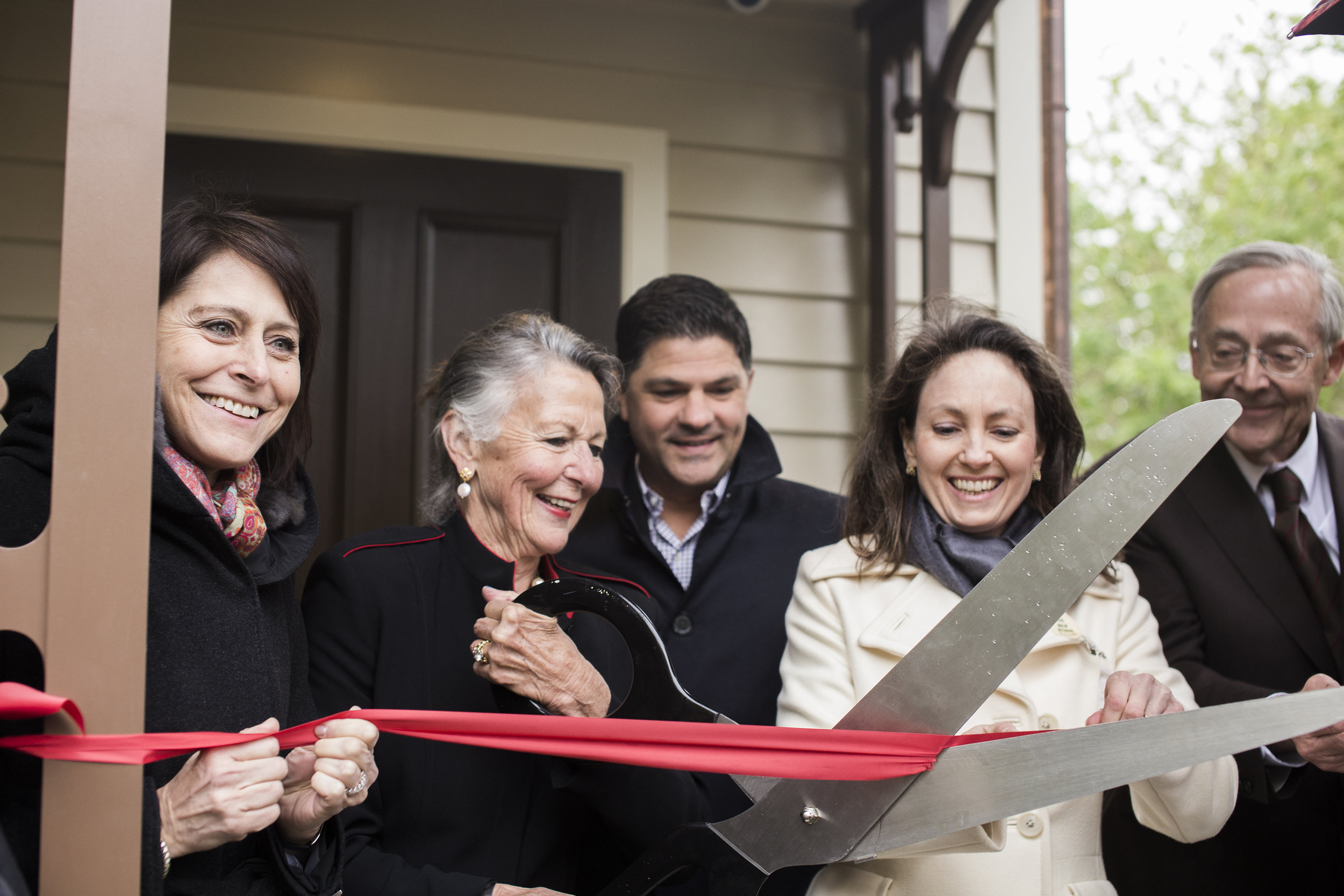 Ribbon cutting photo on May 1 by James Autery - hi-res.jpg