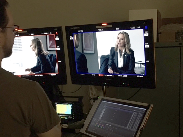 A behind-the-scenes shot of actress Téa Leoni filming a scene for an upcoming episode of Madam Secretary . Look for our offices in episode 9 of season 3. 