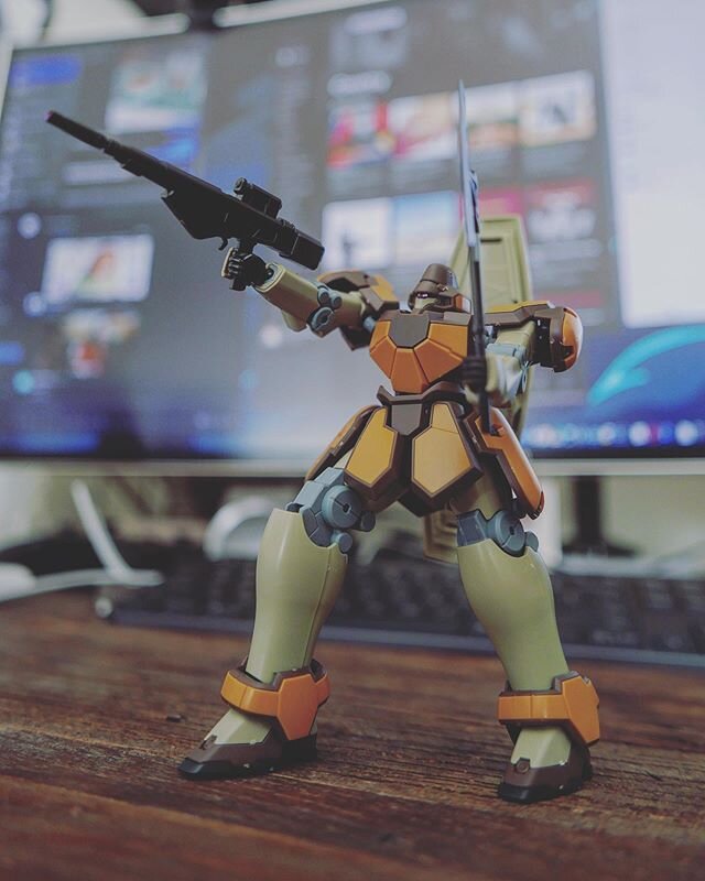 Nerding out...... finished my gundam! Onto the next!