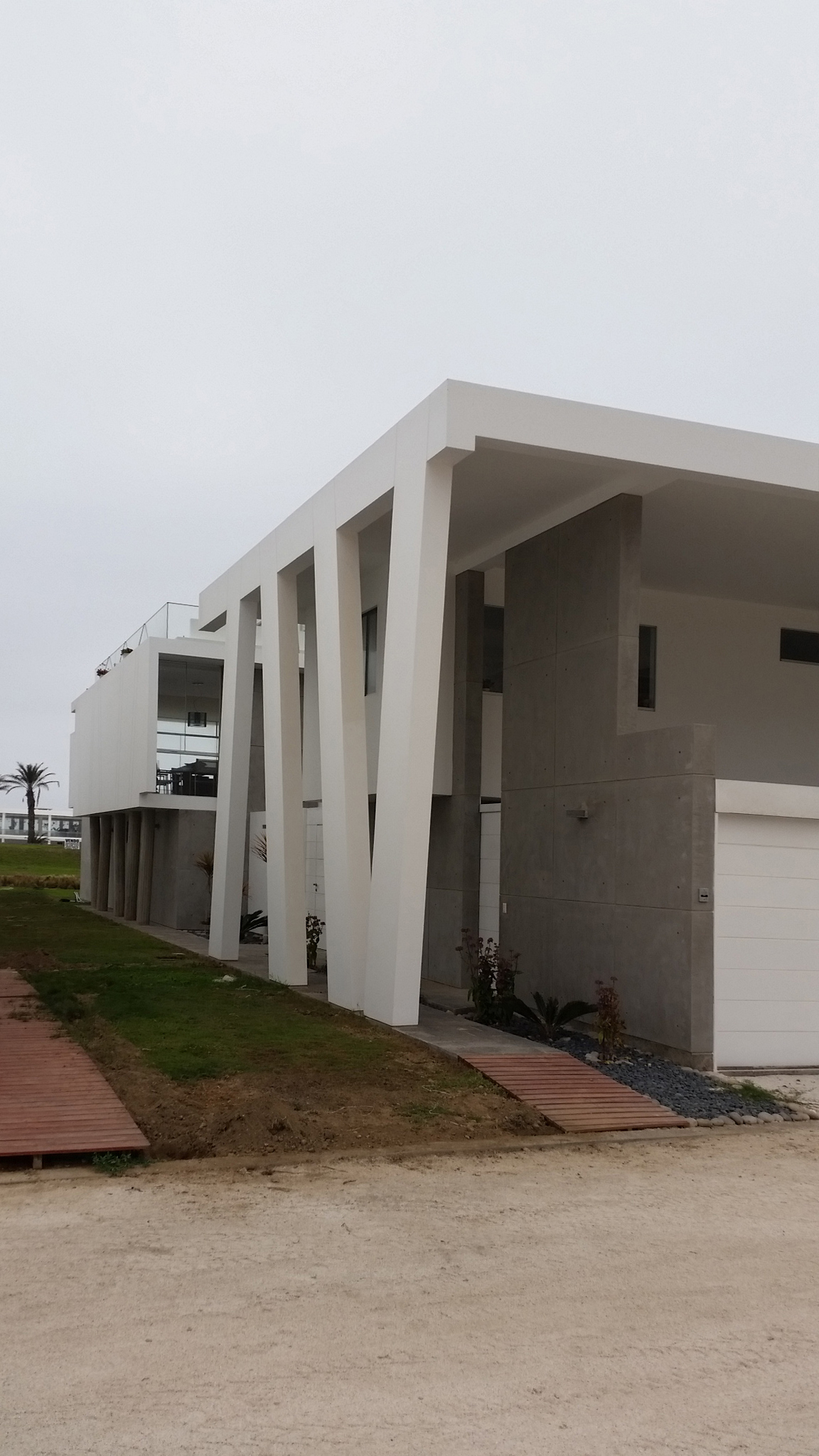 Diego del Castillo - oaudarq - casa de playa EC (11).jpg