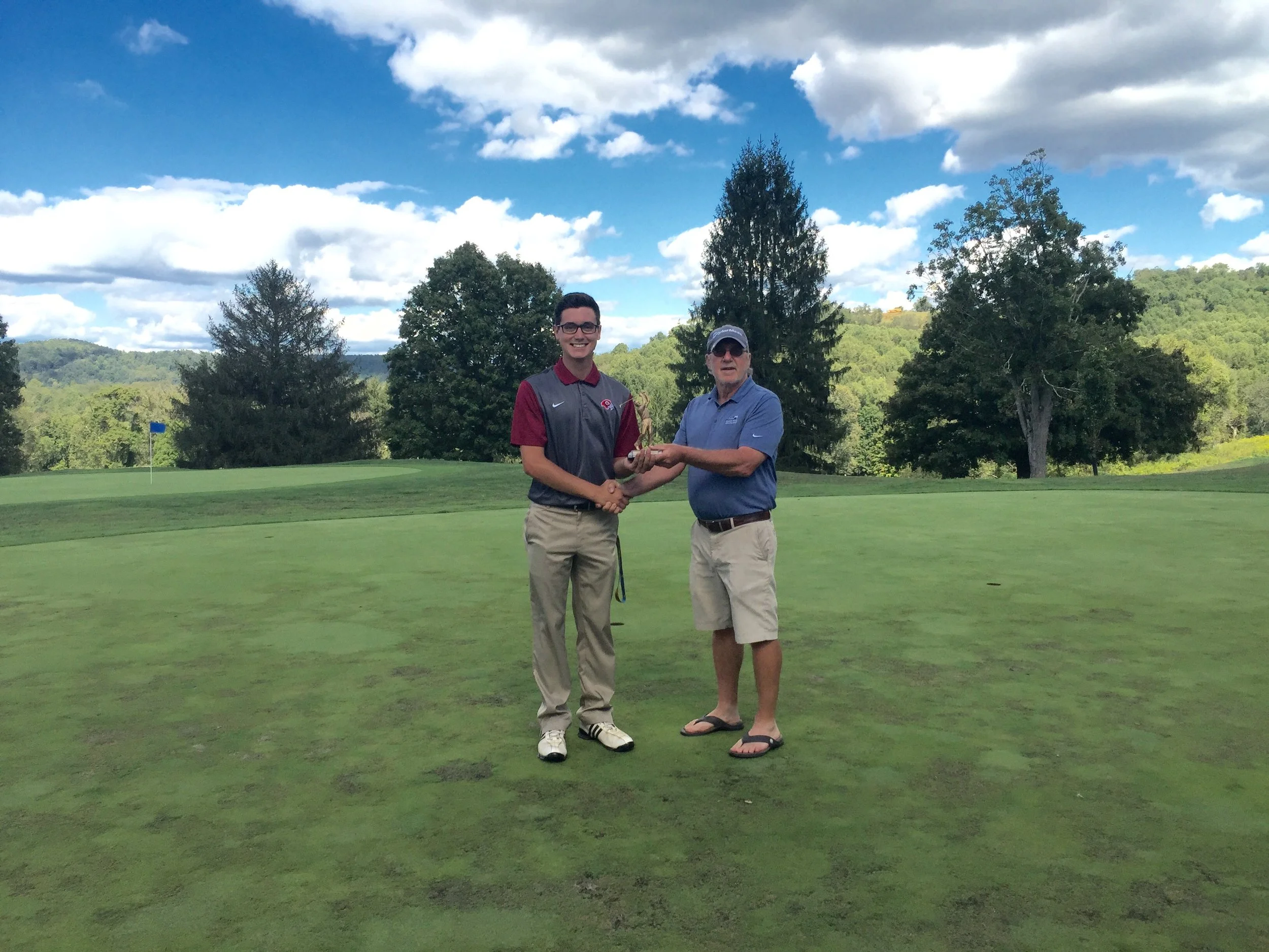 Caleb Lee Wins the 2016 Men's Club Championship shooting a 69-73.