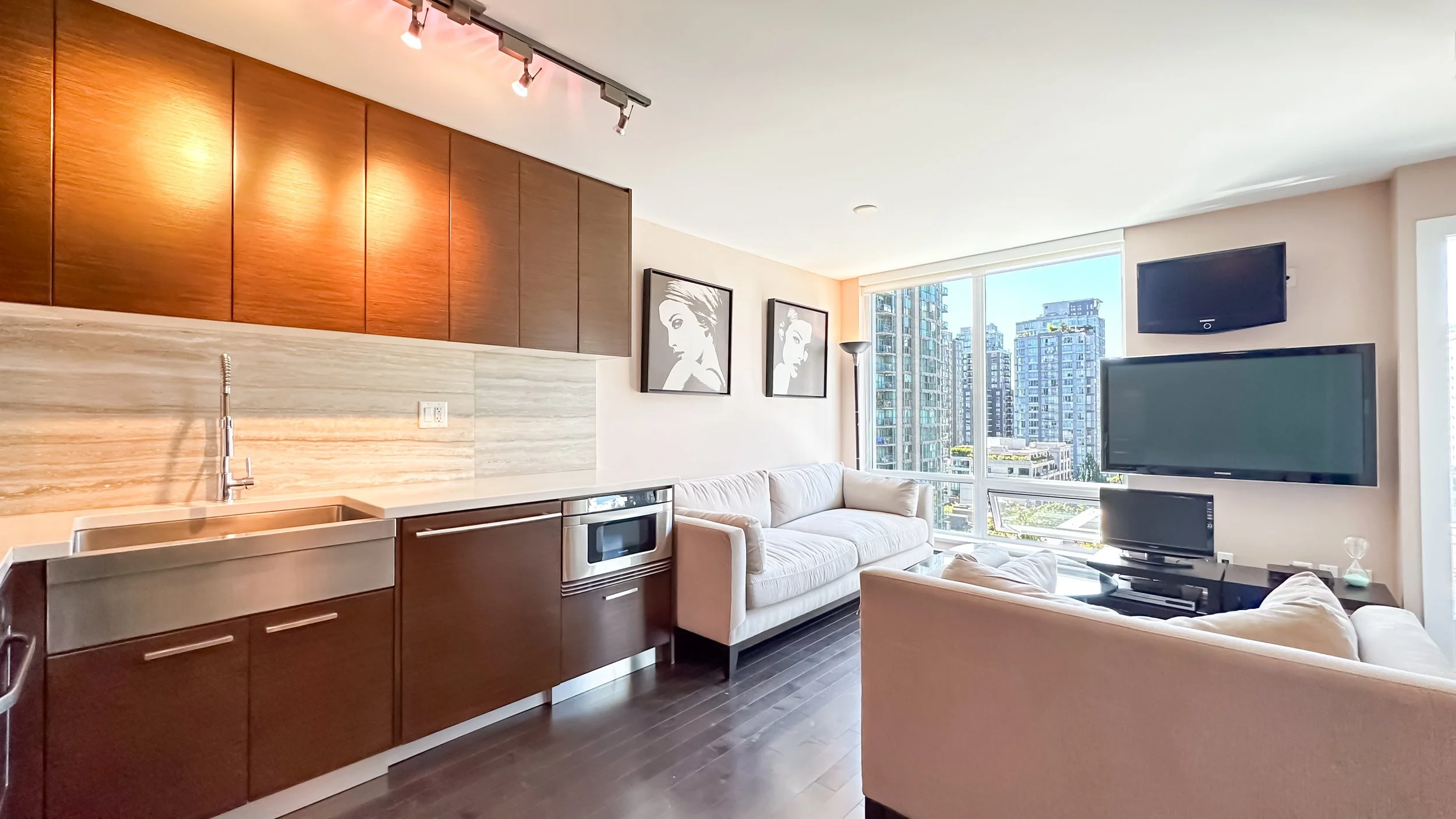 906-535 SMITHE ST VANCOUVER-07.jpg