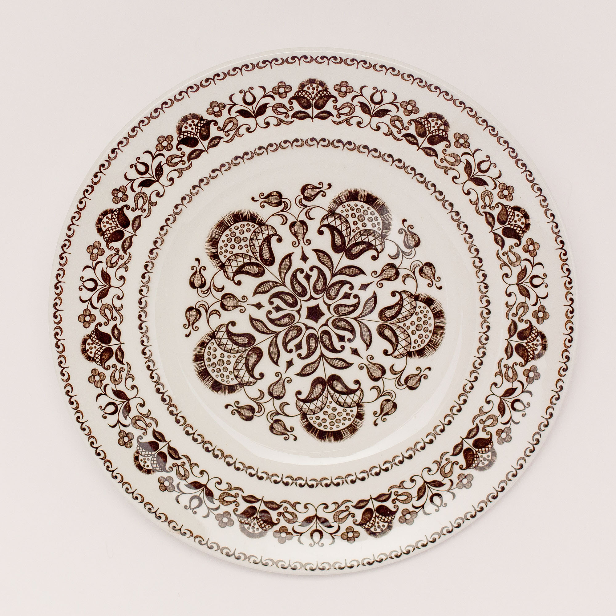 chicago-illinois-luxury-vintage-wedding-decor-party-event-rentals