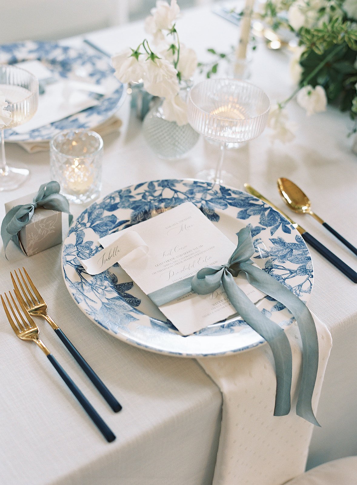 blue-and-white-floral-china-plate-event-table-rental-chicago.jpeg