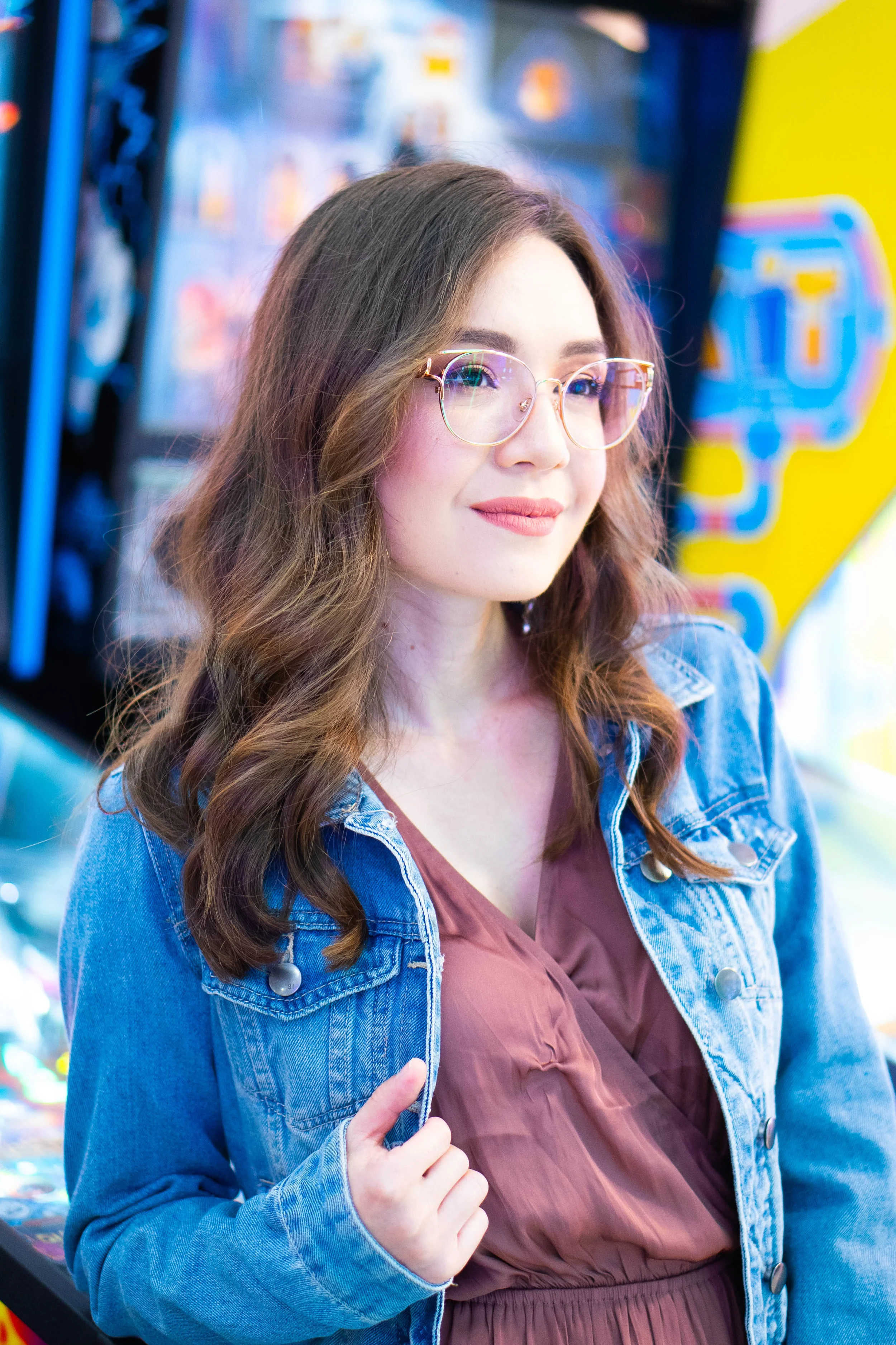 Photography by Dhee Sign. Glasses: Versace