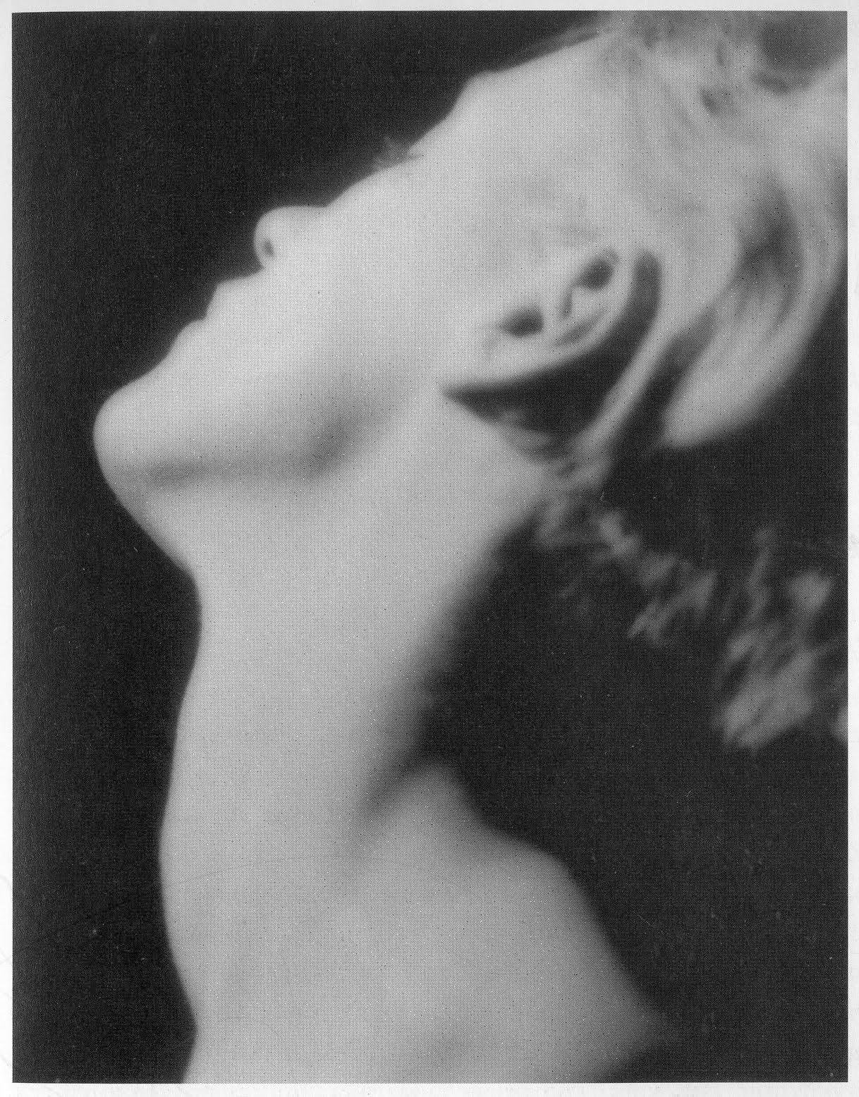 Man Ray, Neck (Lee Miller), 1930