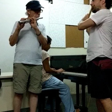 Fui um grande prazer para fazer um workshop do pifano com meus amigos novos &aacute; Instituto Villa-Lobos