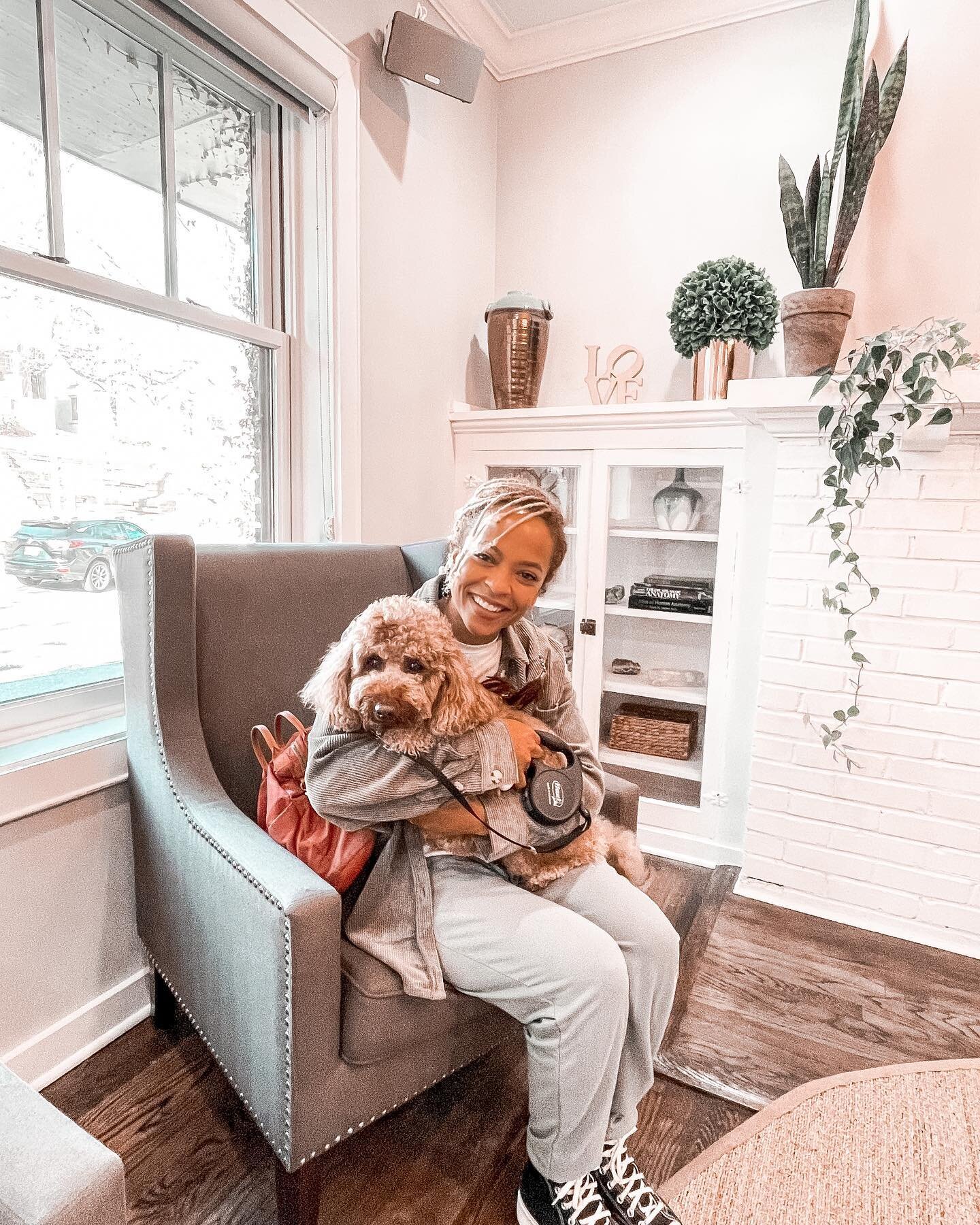 POV: you&rsquo;re out strolling the neighborhood and pop in for your weekly chiropractic adjustment 🐶 🐾 

We know how much your furry friends mean to you! That&rsquo;s why our office takes care of not only pregnant mamas, babies and families, but y