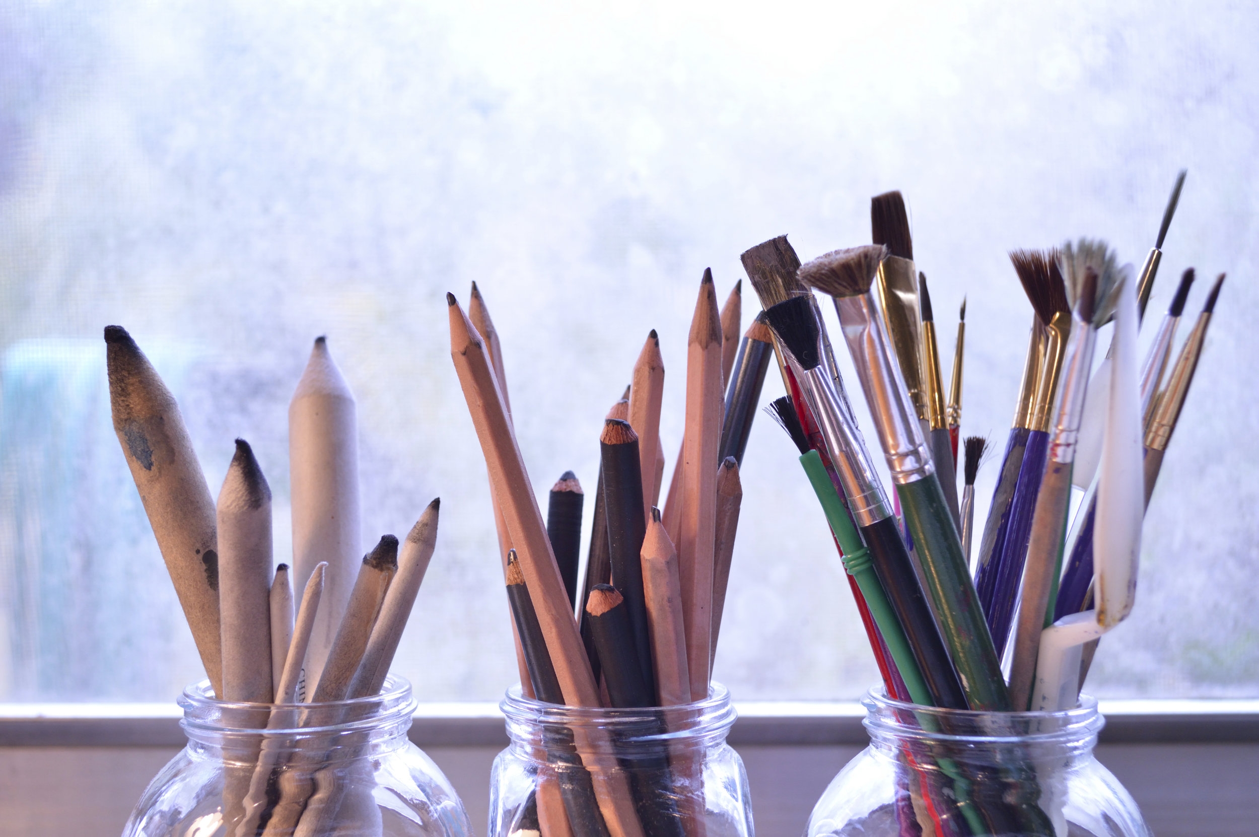 Fine-art-supplies-000059975200_Large.jpg