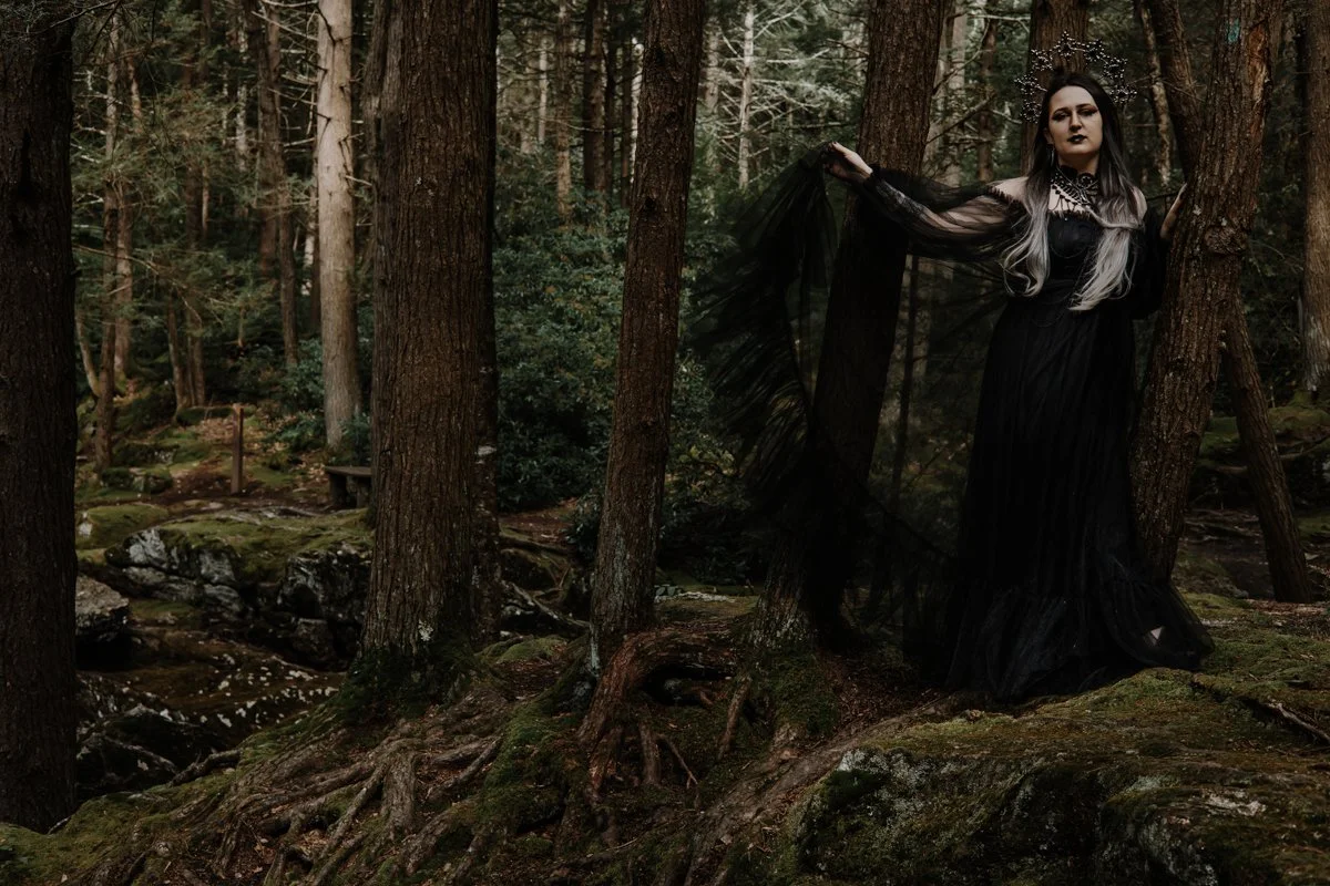 2023_Spooky_Photoshoot-Miranda-51.jpg