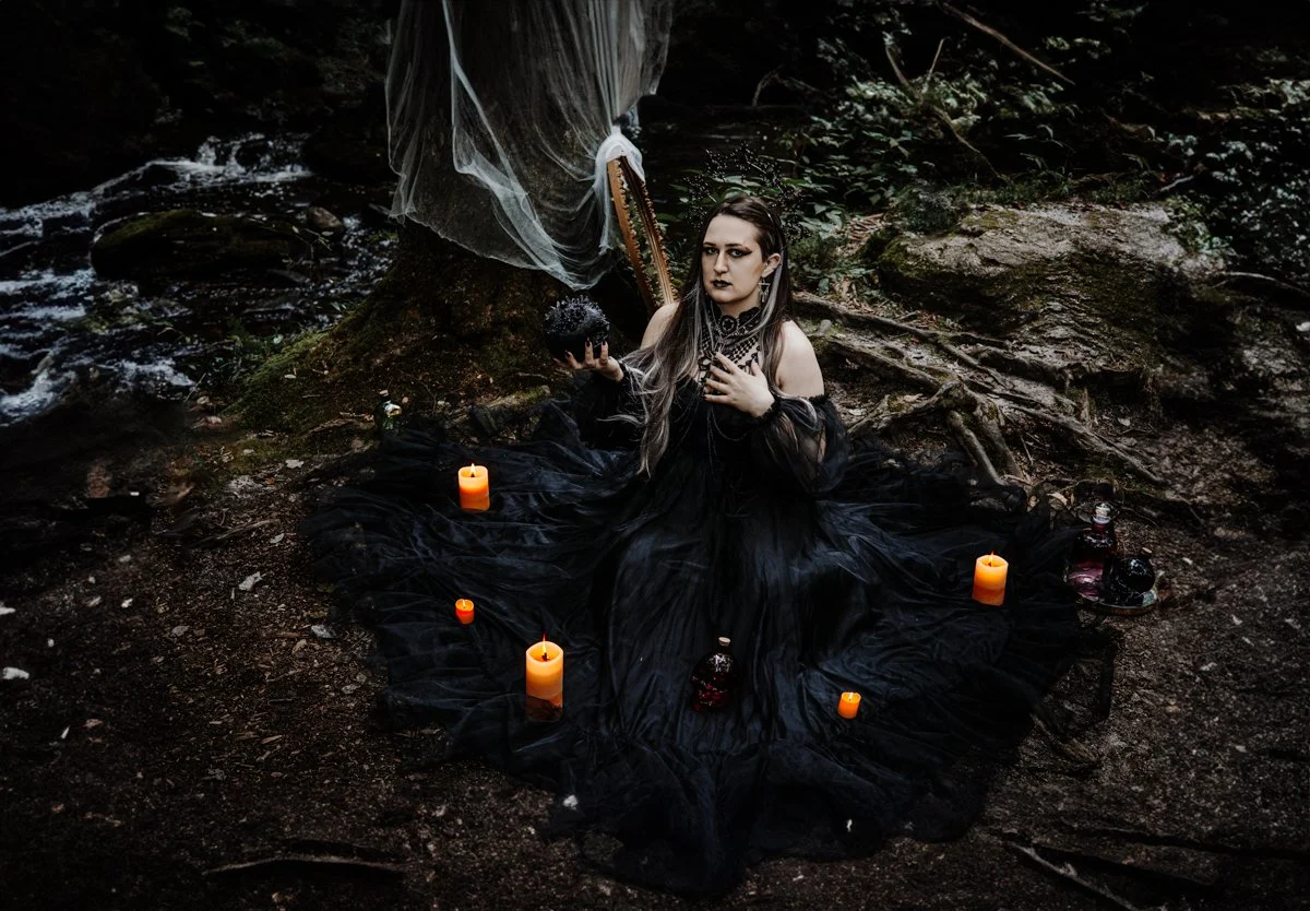 2023_Spooky_Photoshoot-Miranda-18.jpg
