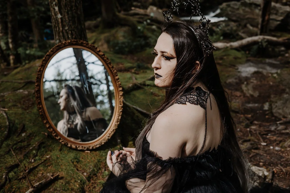 2023_Spooky_Photoshoot-Miranda-71.jpg