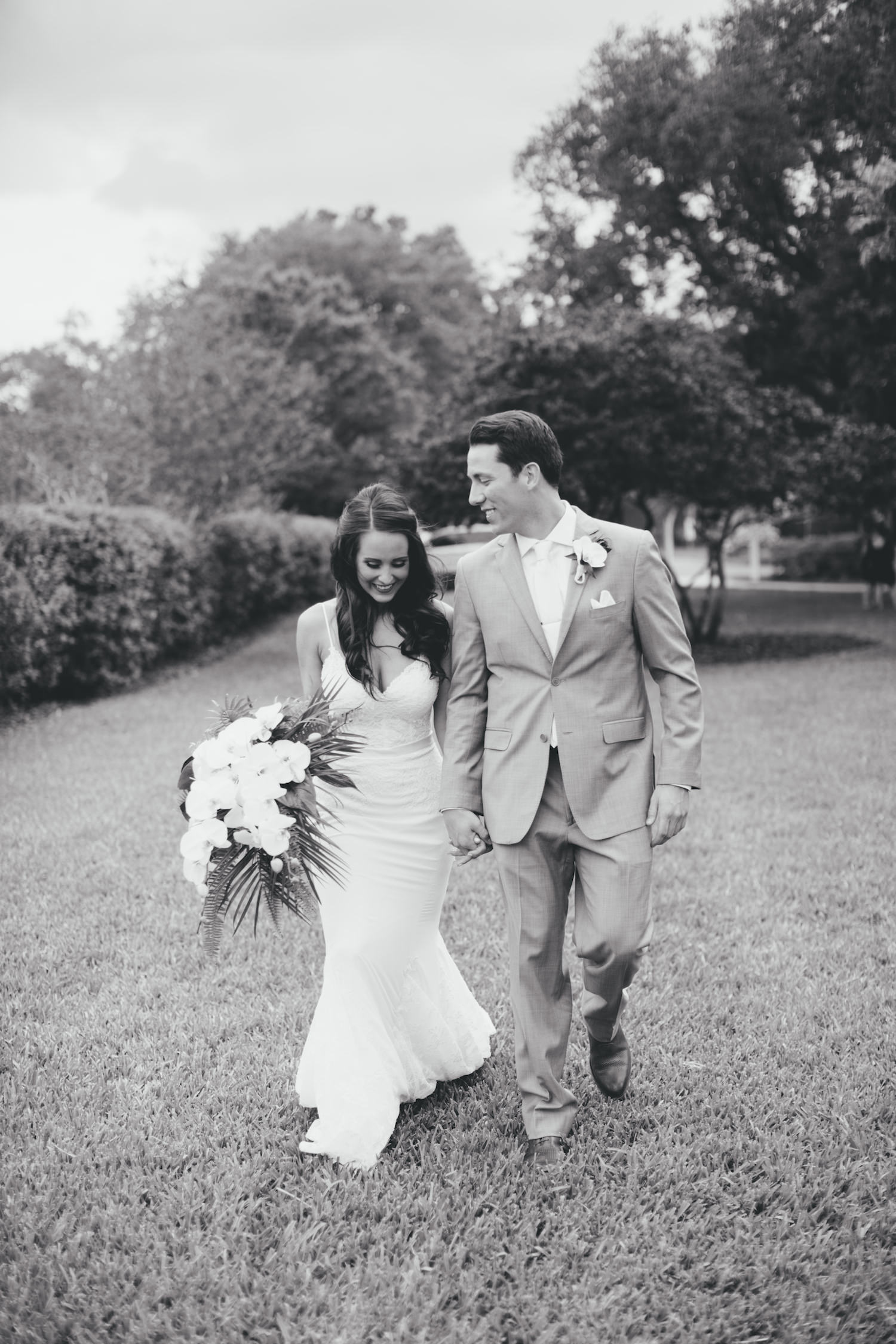 davis-islands-garden-club-wedding-portraits-jake-and-katie-photography