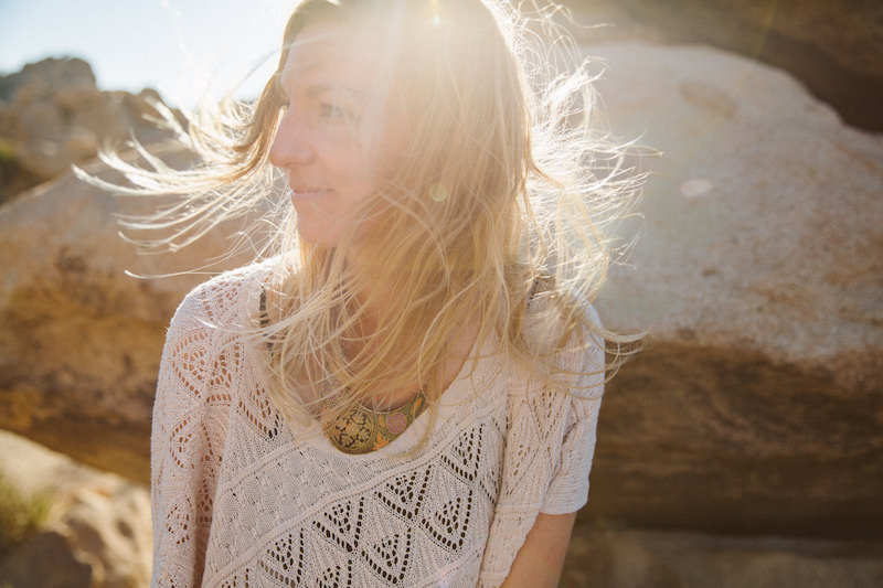 joshua-tree-engagement-session-009.jpg