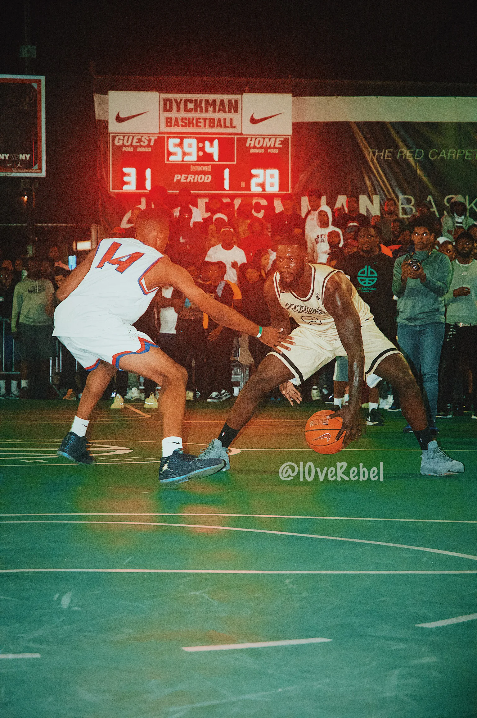 photo by: Nia Simone (@l0verebel)