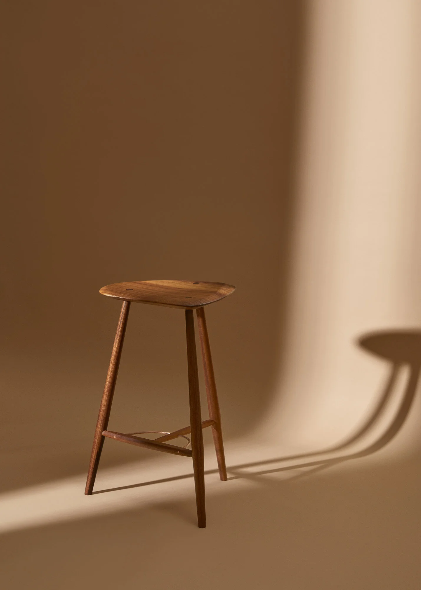 BernChandley_LeafStool_26.jpg