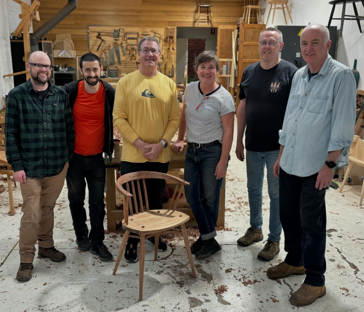 We said goodbye to the class Michiganian, Mike. Because like all good Michiganians he is heading to the beach. Thanks for travelling so far to come make a chair with us Mike. It was a true pleasure.
.
.
#chairclass #chairmakingcourses #chairmaker #wo