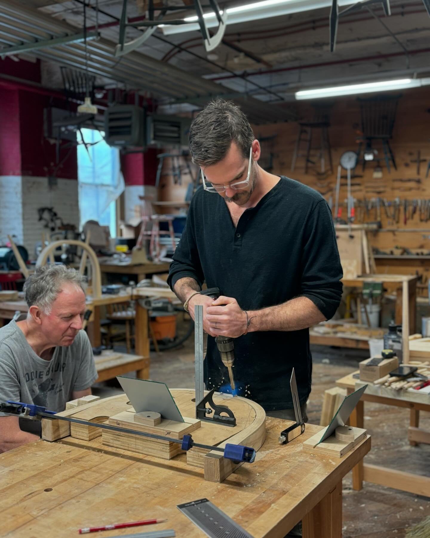 William drilling crest mortices.
.
.
#chairclass #chairmakingcourses #petergalbertschoolofcraft