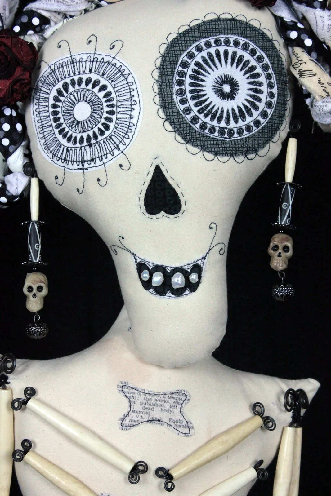 Skellina is looking forward to meeting you at Guardino Gallery!