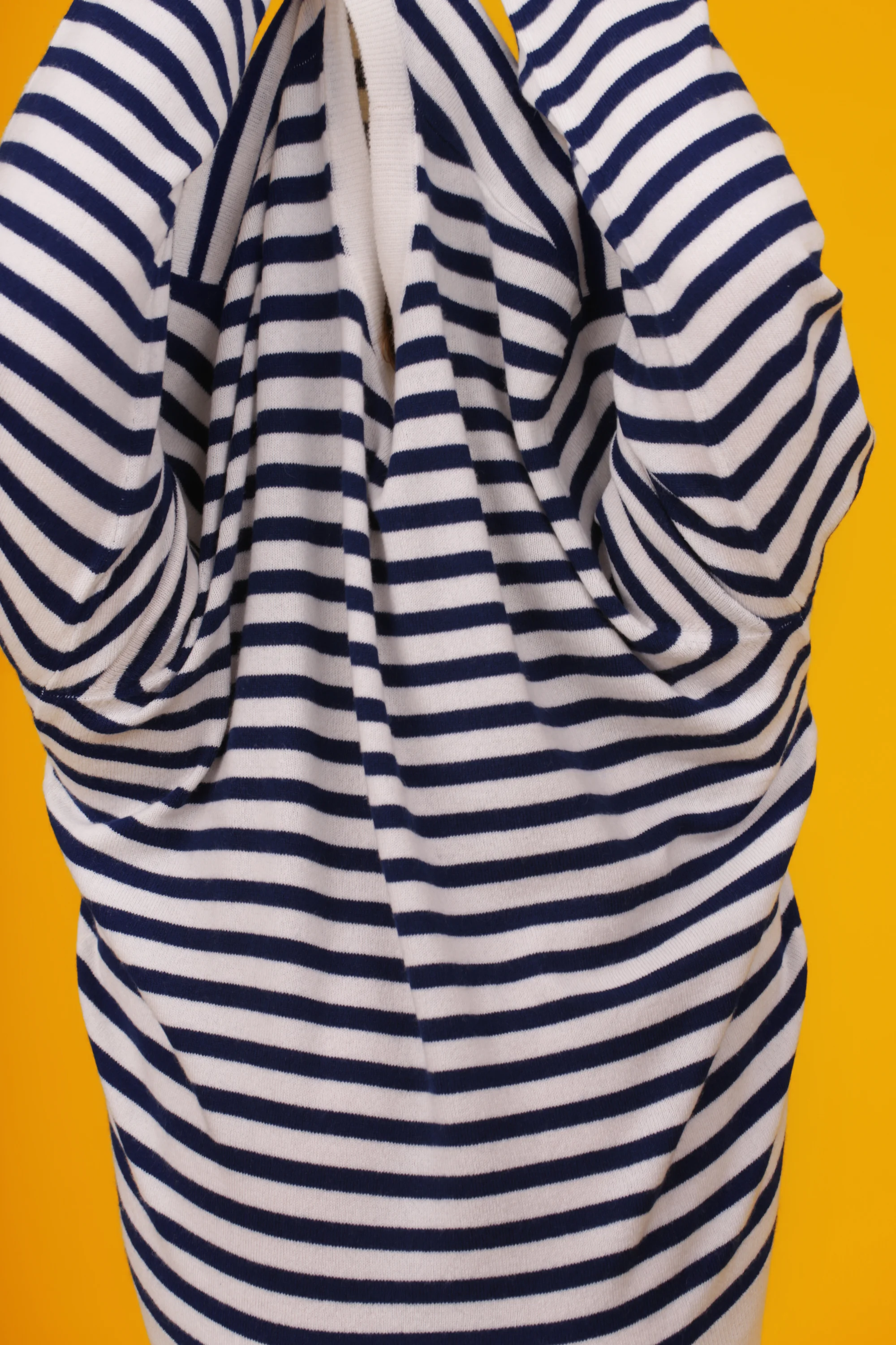 M_stripe_01.jpg
