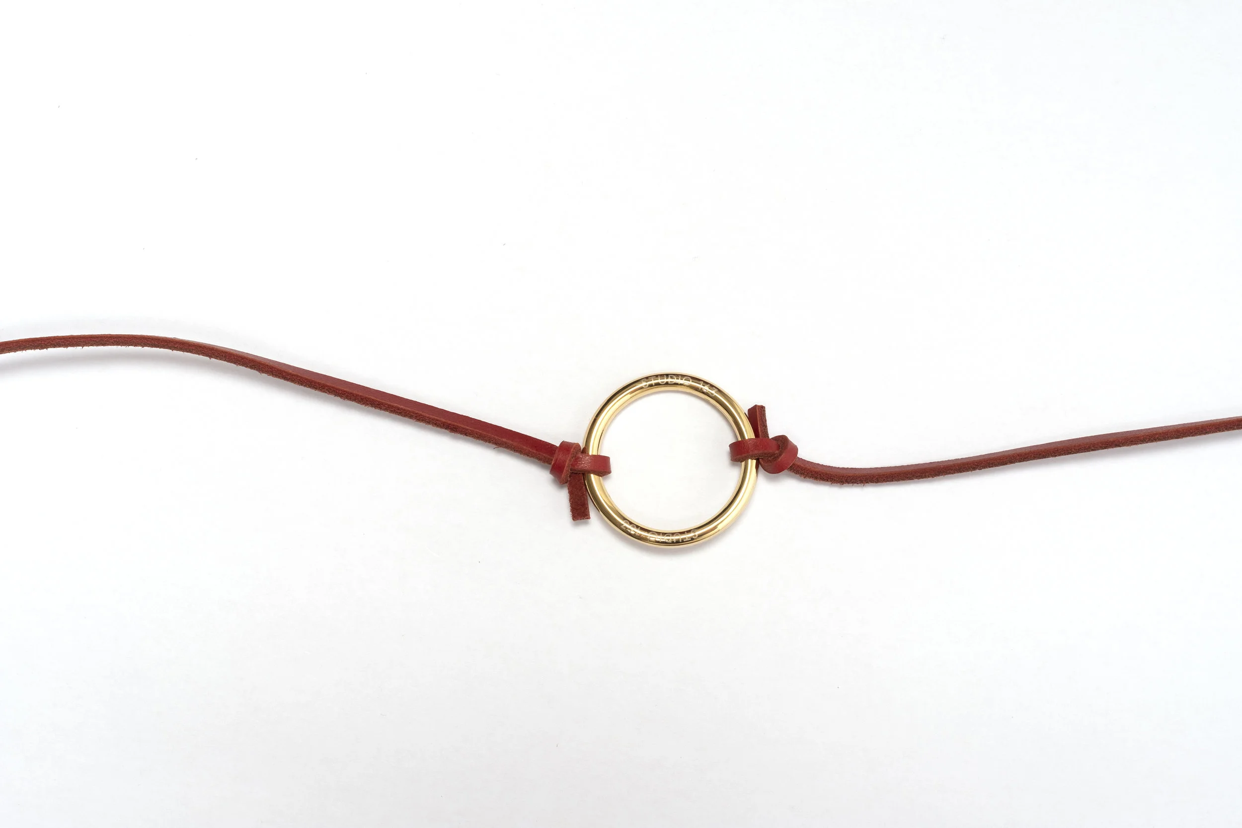 neclace_red_detail_03.jpg