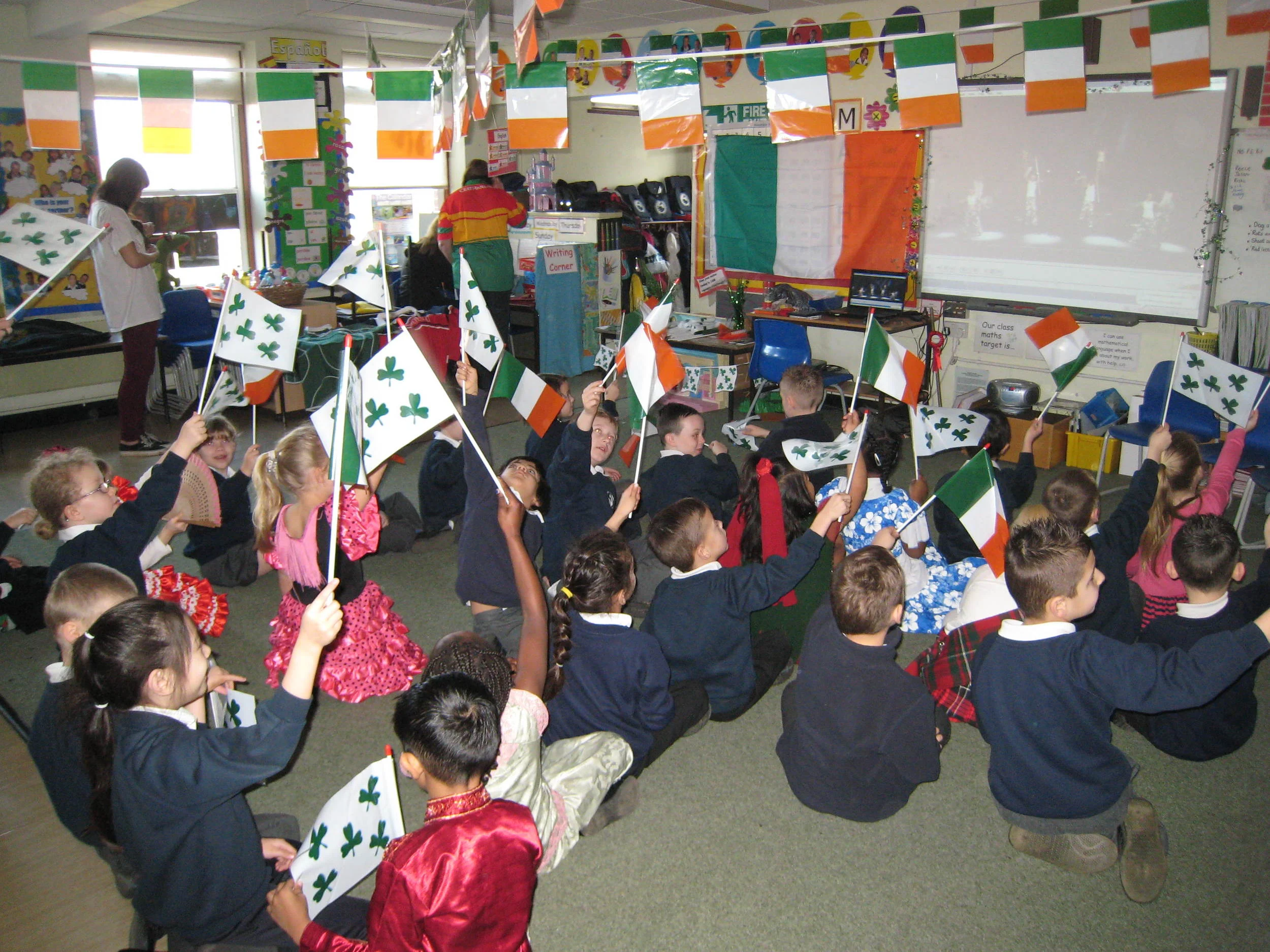 STOCK irish classroom www.celtic-irish.co.uk..jpg