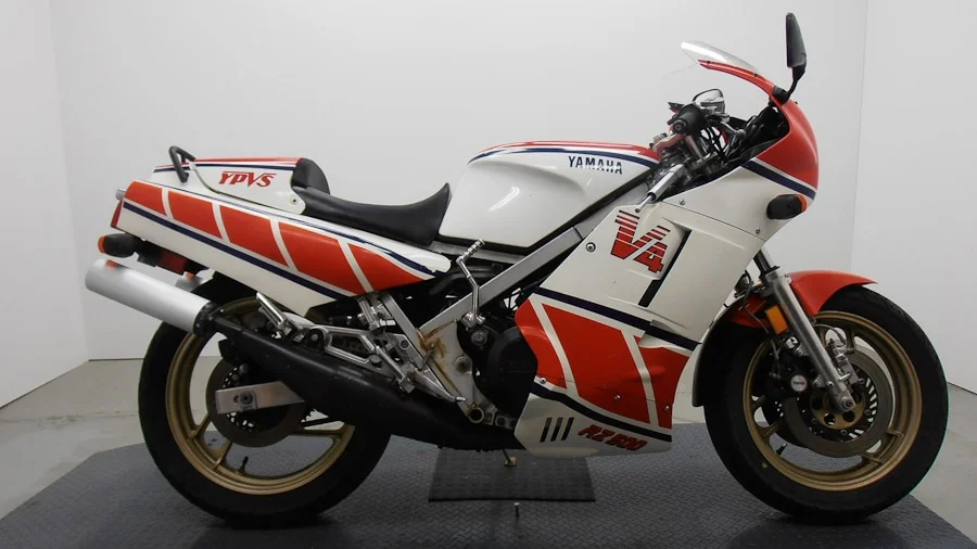 Yamaha RZ500.jpg