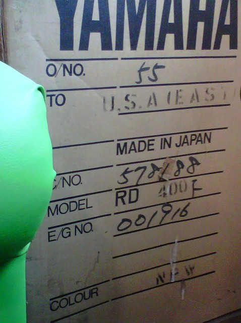 Close up of the RD400F's crate. Does anyone know what color "NPW" is? 