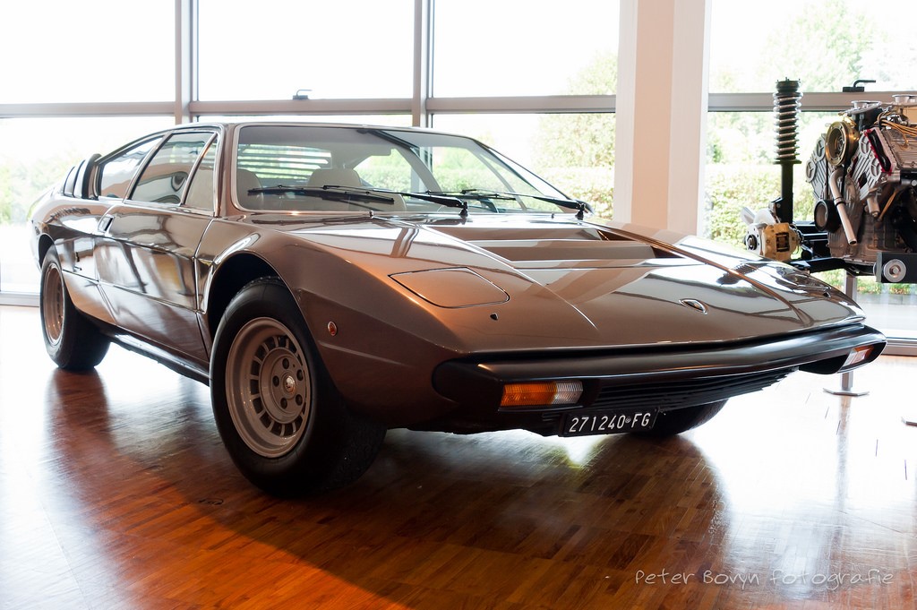 Lambo4.jpg