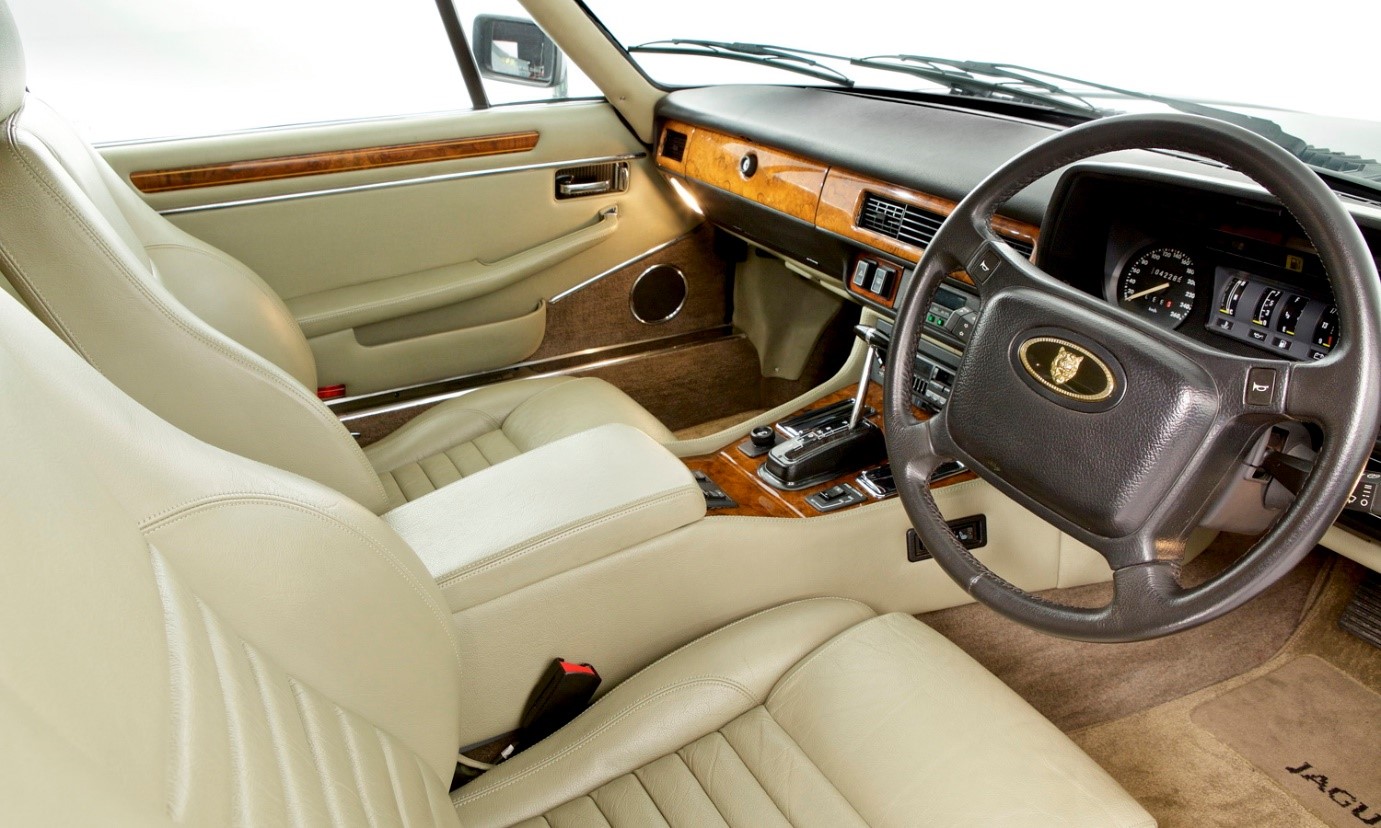 XJ4.jpg