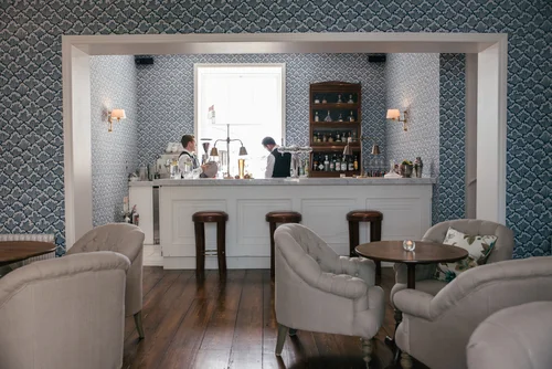 North House - Bar