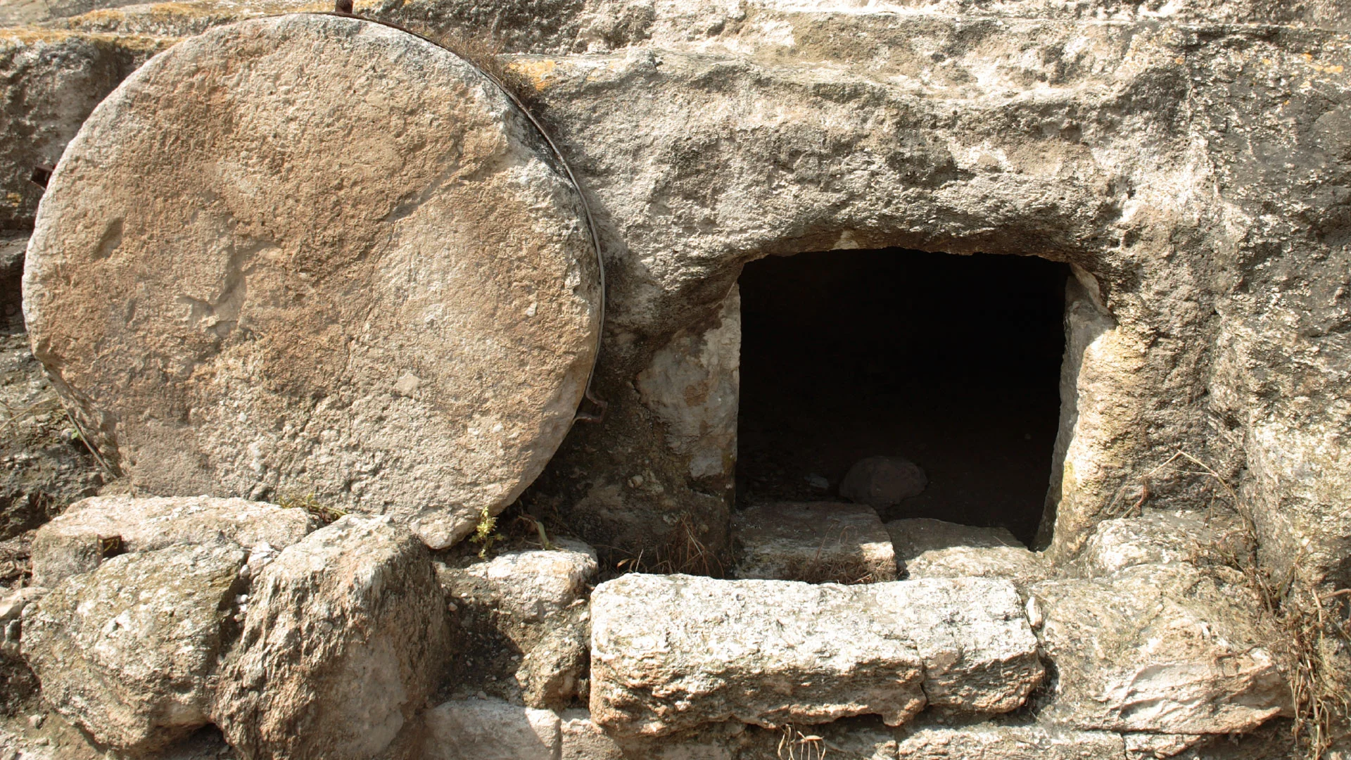 The Power of Jesus at Easter