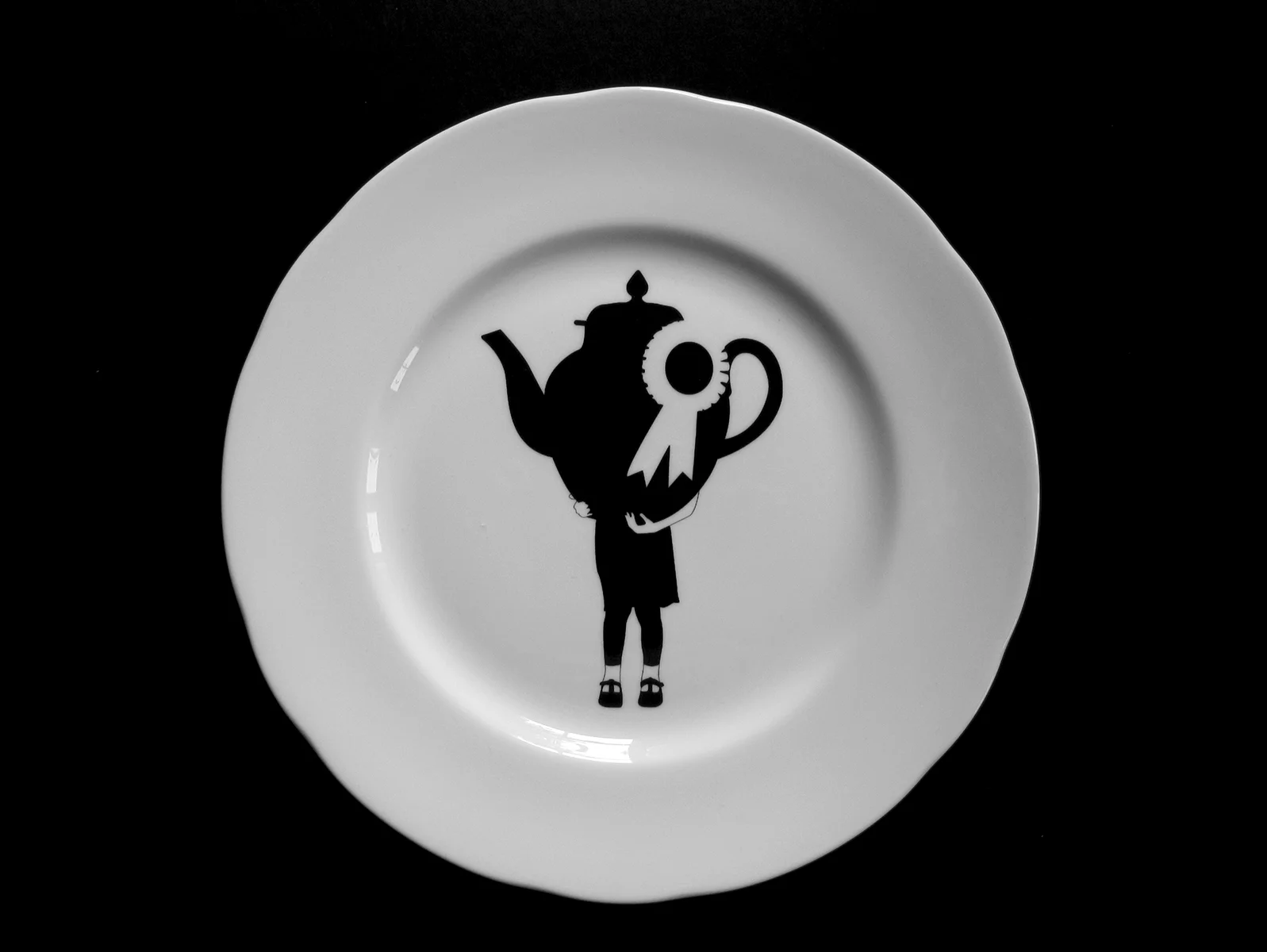 prize_teapot_plate.jpg